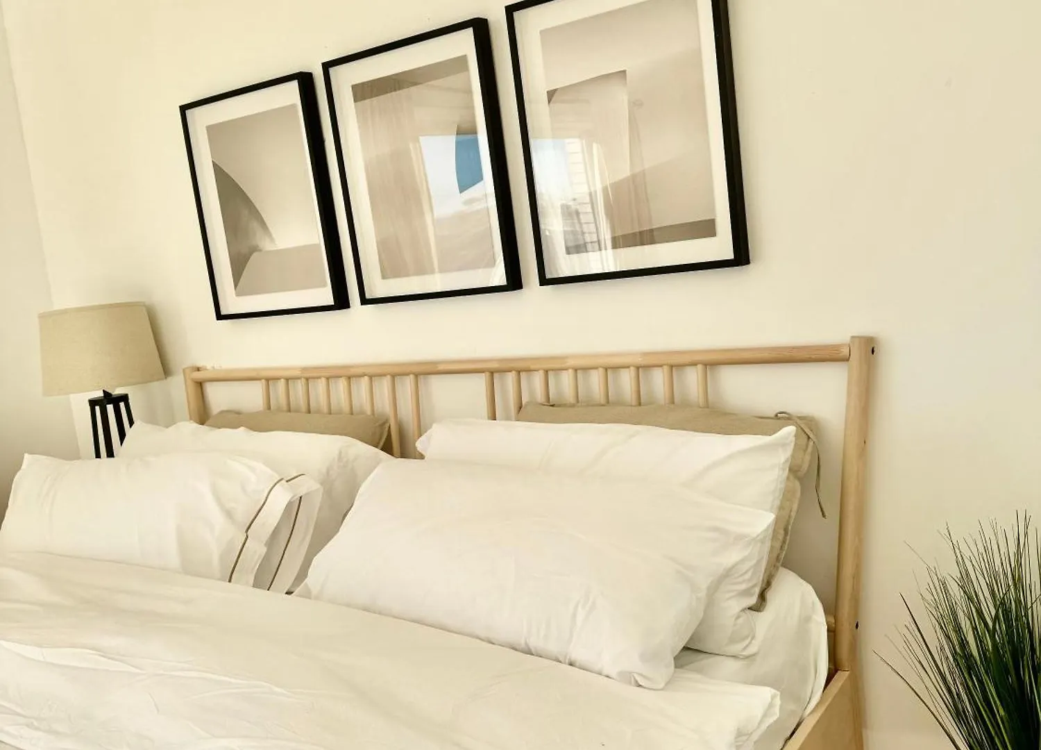 Stylish Evergreen Apartment By Newark Airport