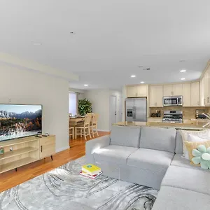 Apartment Cozy 3br With Easy Access To Nyc And Seton Hall, Newark
