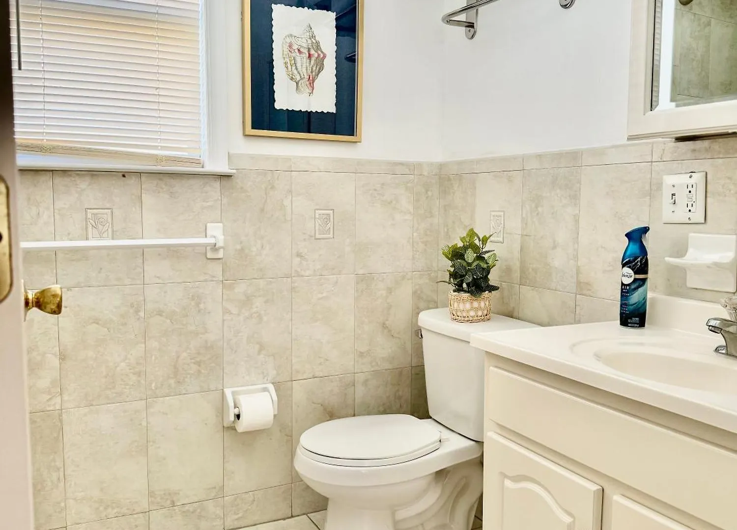 Stylish Evergreen Apartment By Newark Airport 0*,