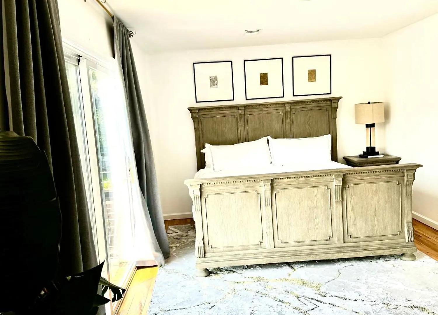 Stylish Evergreen Apartment By Newark Airport