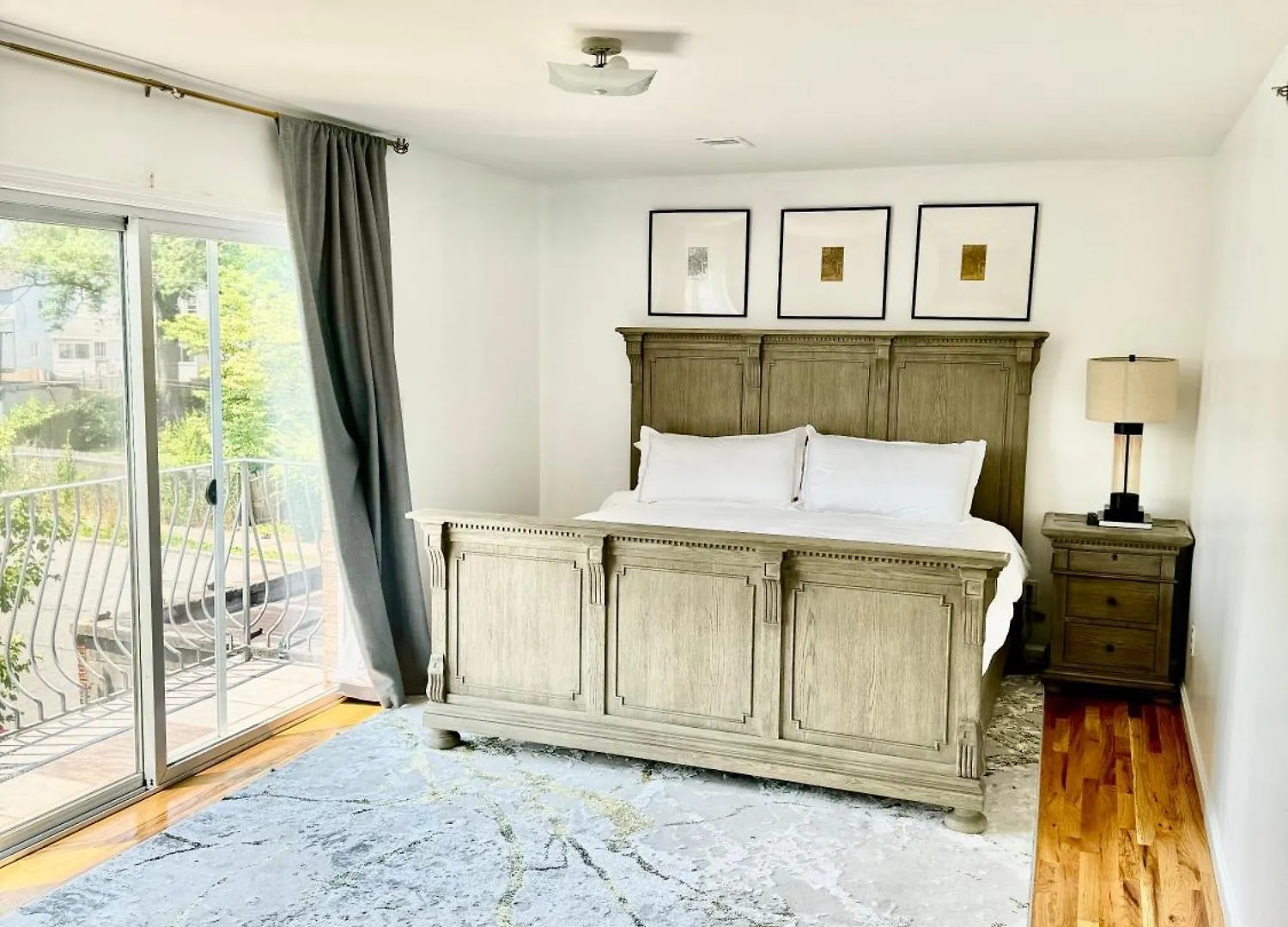 Stylish Evergreen Apartment By Newark Airport